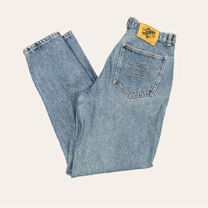 Vintage United Colors of Benetton 90s High Waisted Tapered Leg Mom Jeans​